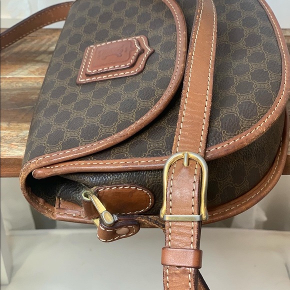 Vintage Celine Crossbody 100% Authentic - Picture 5 of 9